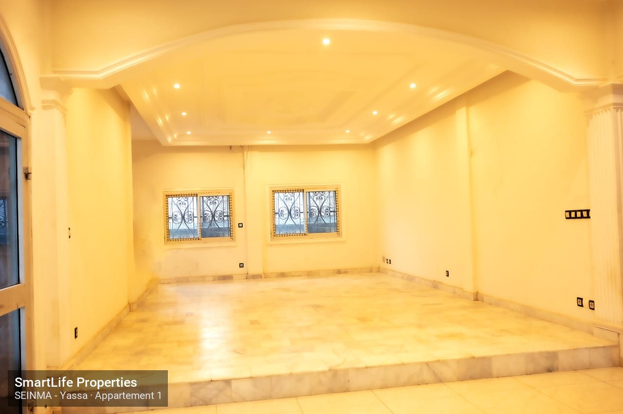 SALON R1.jpg